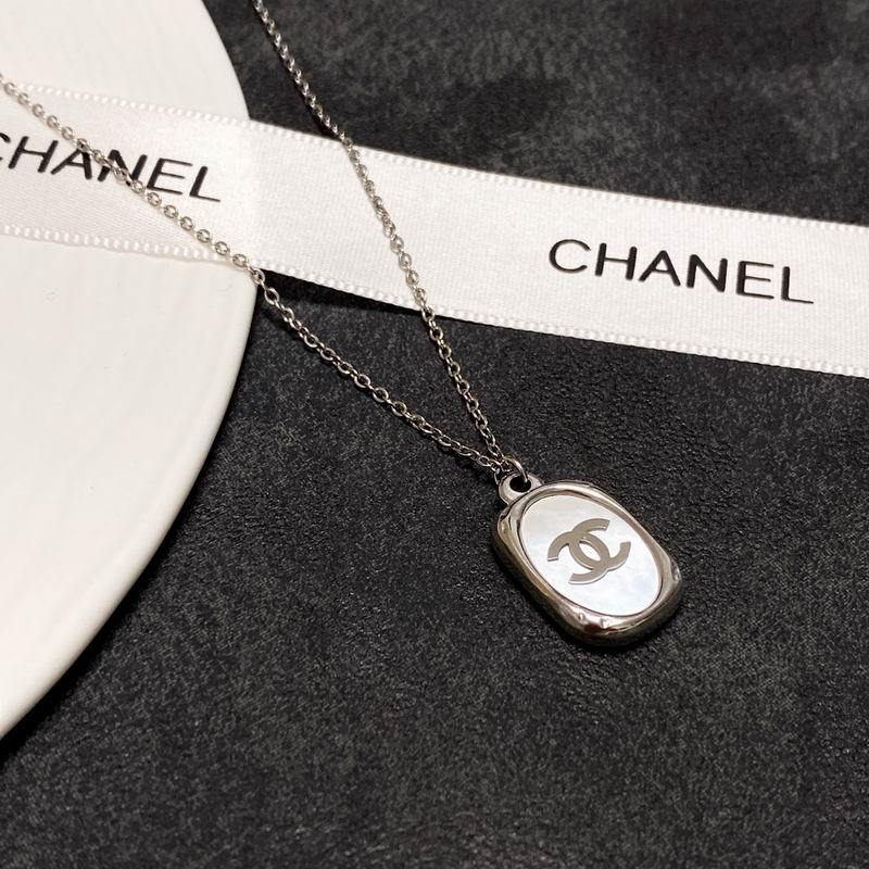 Chanel Necklaces 74